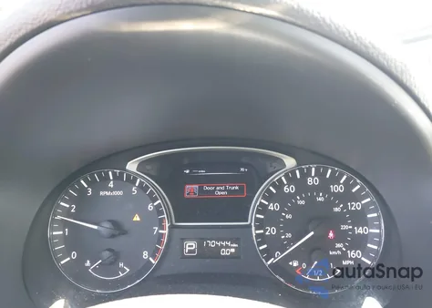 2013 Nissan Altima 2.5 S z USA, uszkodzony, nr VIN 1N4AL3AP4DN478204